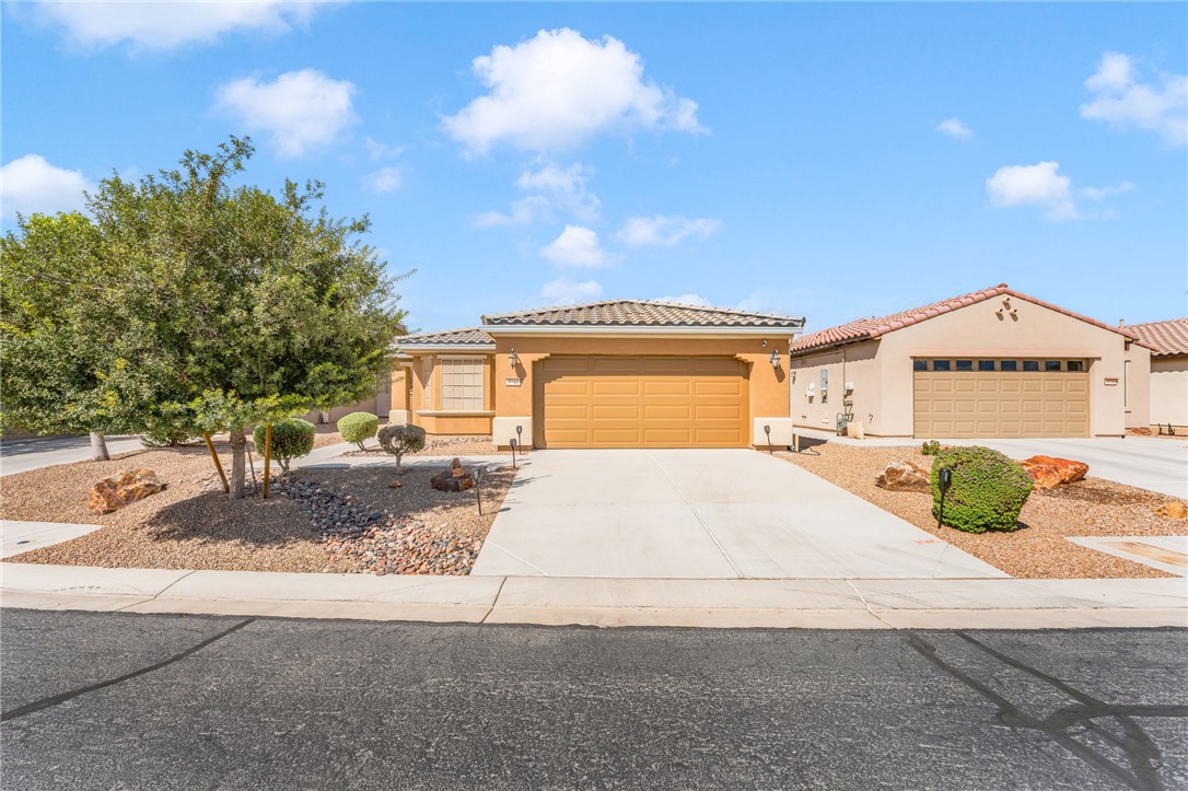 3740 Rocklin Peak Avenue Property Photo 1