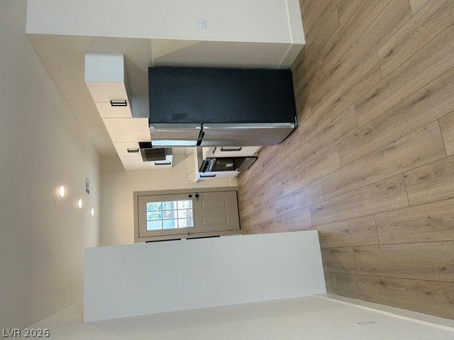 1060 Hall Avenue 3 Property Photo 4
