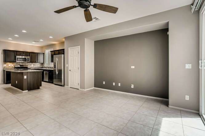 11194 Corsica Mist Avenue Property Photo 6