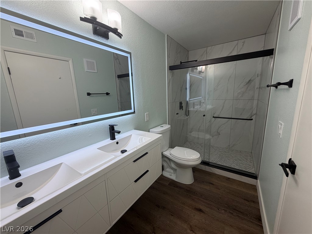 3136 Tarpon Drive 201 Property Photo 10