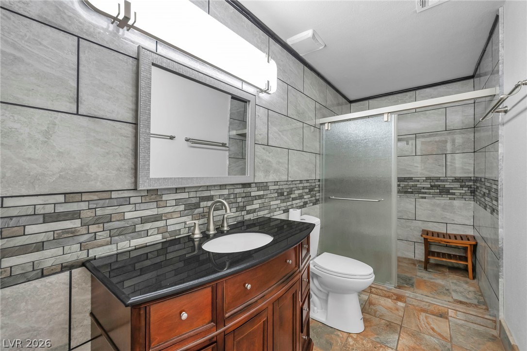 3923 Landsdown Place Property Photo 14