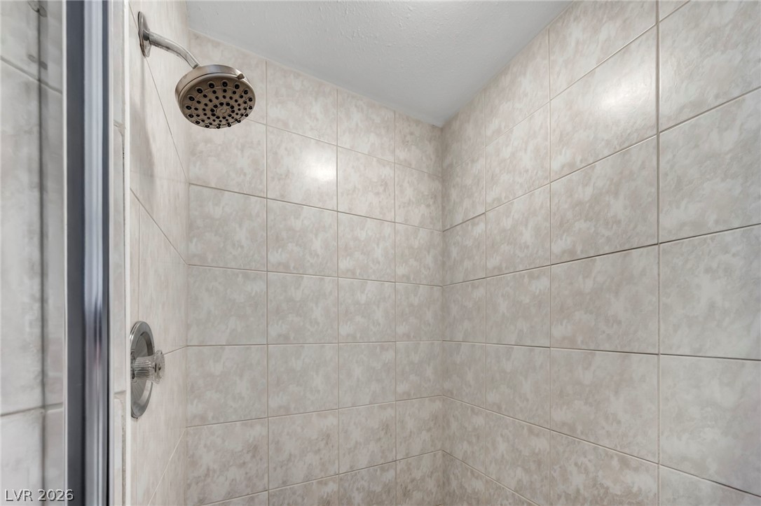 3923 Landsdown Place Property Photo 15
