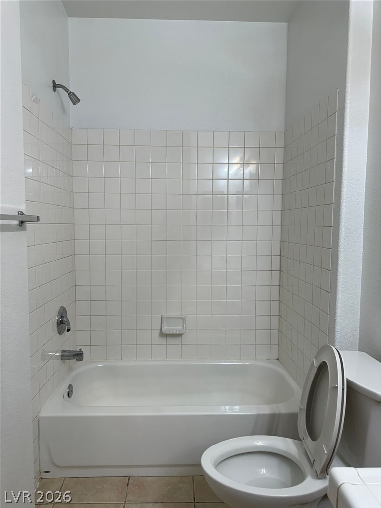 1050 East Cactus Avenue 2072 Property Photo 6