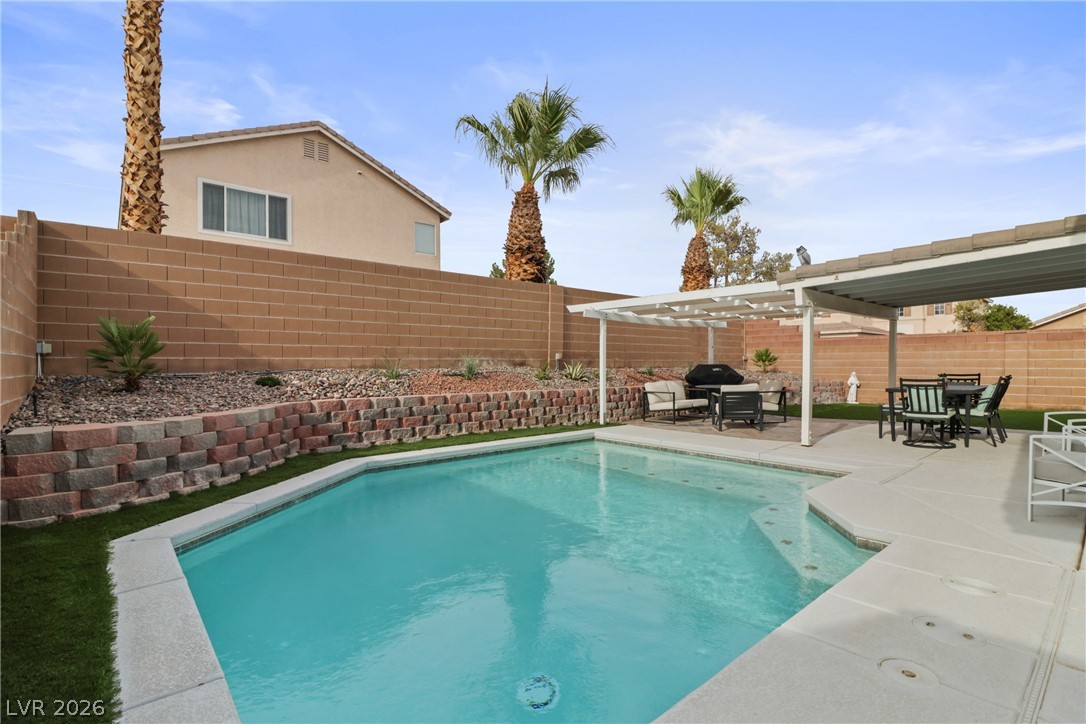 9166 Riding Heights Avenue Property Photo 34