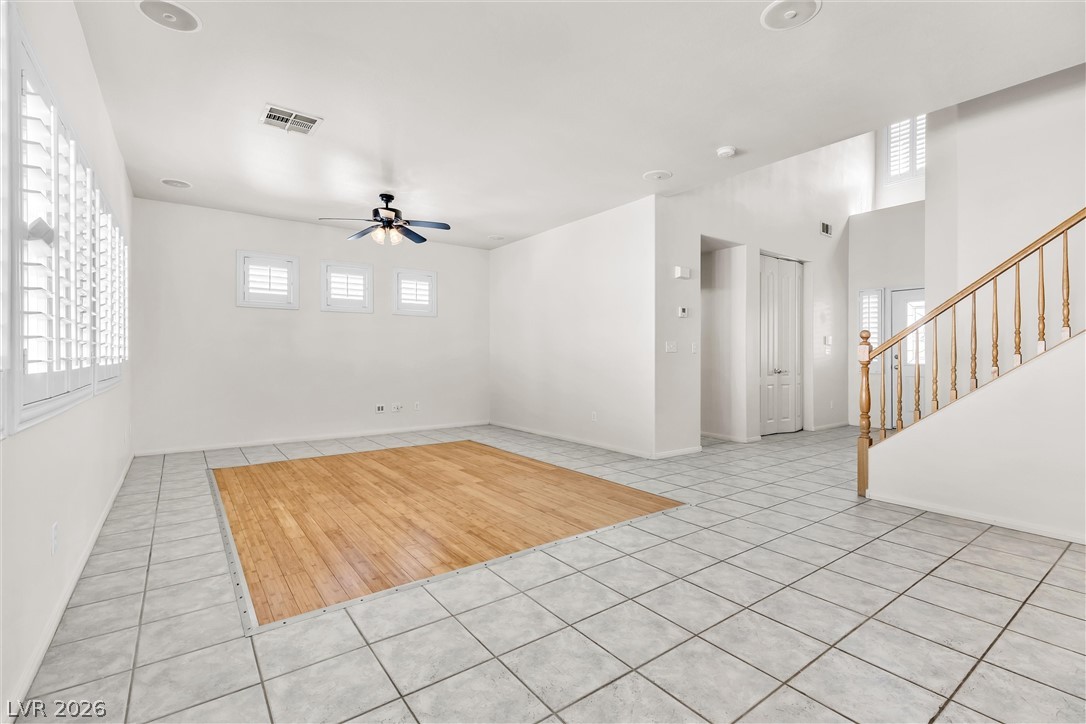 2813085 Property Photo 4