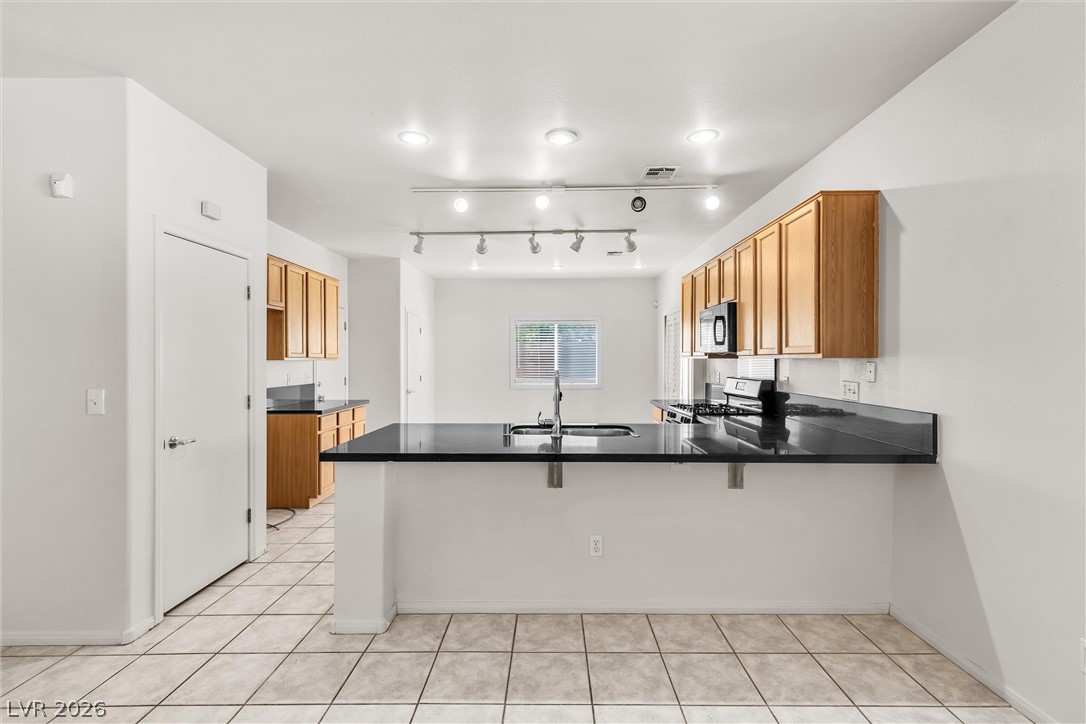2813085 Property Photo 6