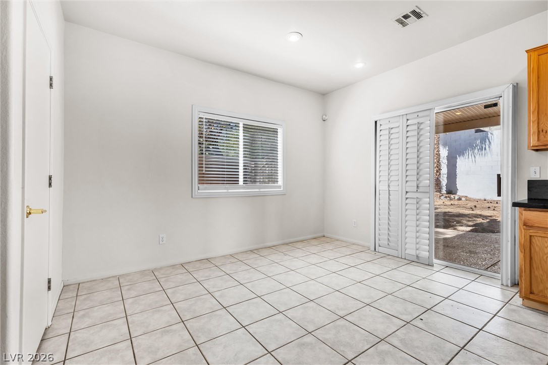 2813085 Property Photo 9