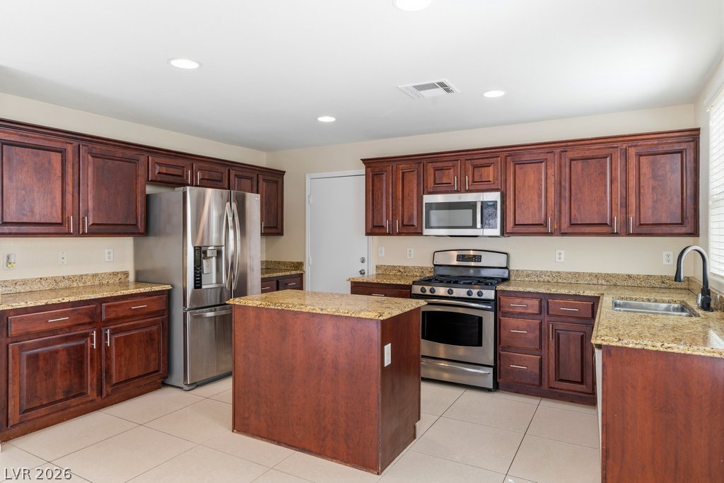 4683 Aventura Canyon Court Property Photo 14