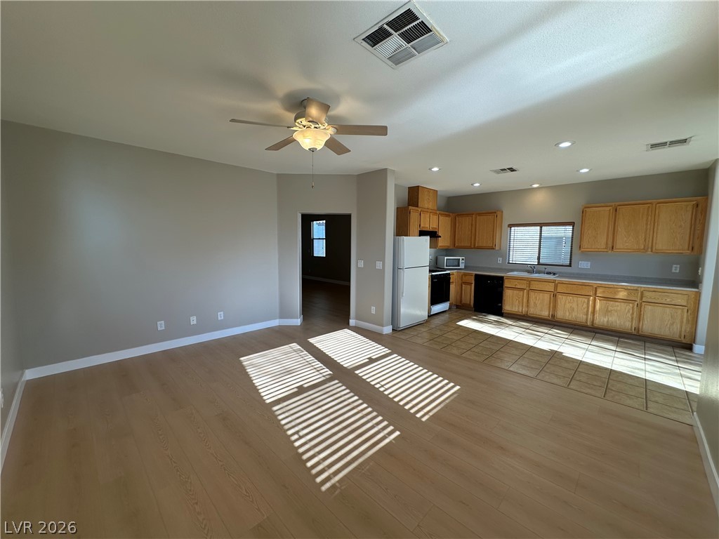 6638 Wind Whisper Street Property Photo 4
