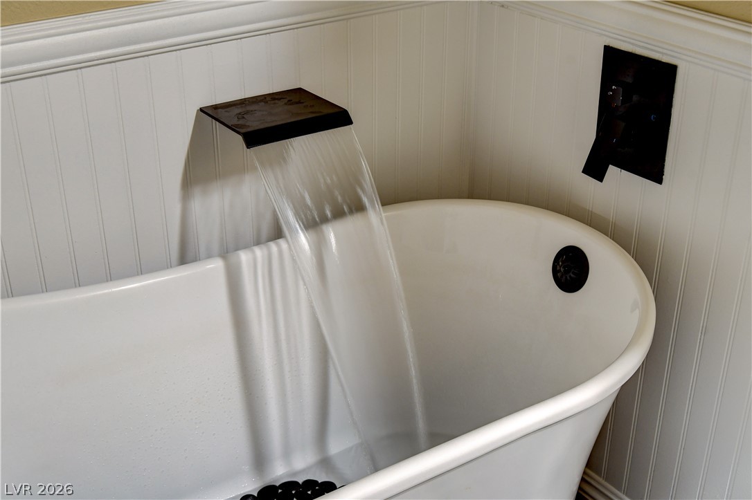1102 Arapaho Way Property Photo 2