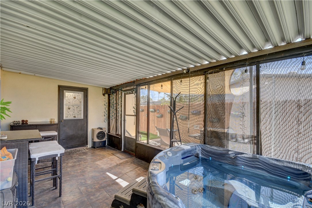 1102 Arapaho Way Property Photo 18