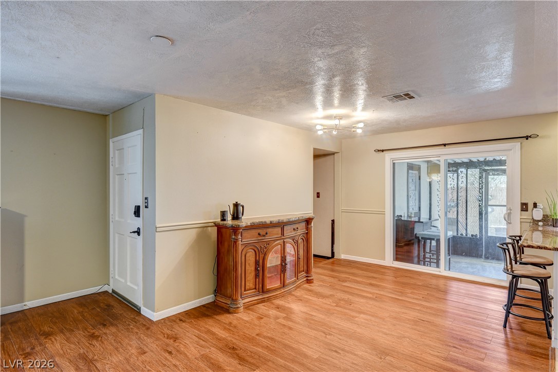 1102 Arapaho Way Property Photo 30
