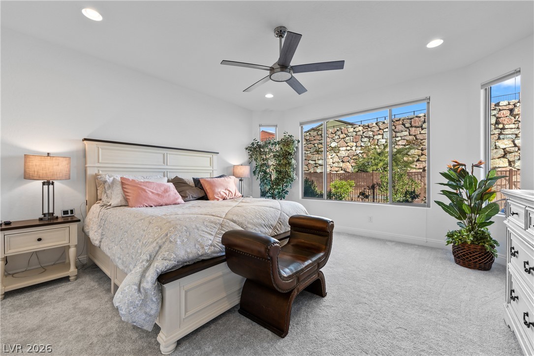 988 Majestic View Property Photo 35