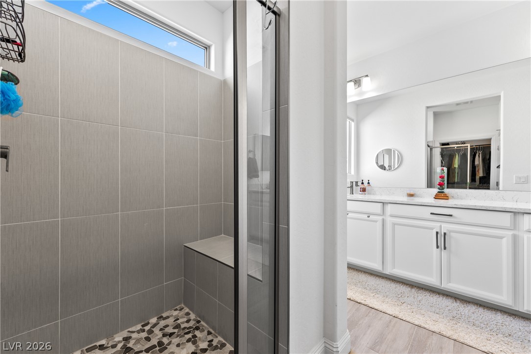 988 Majestic View Property Photo 40