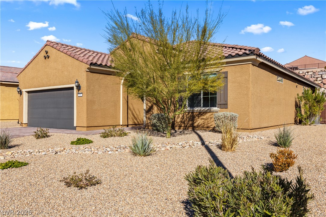 988 Majestic View Property Photo 54