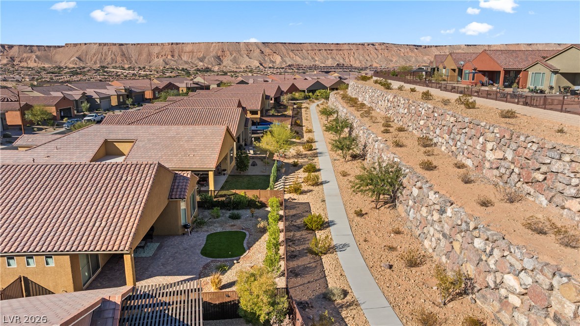 988 Majestic View Property Photo 57