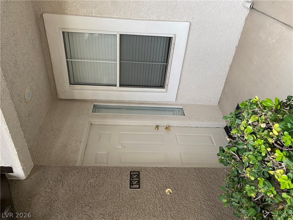 2325 Windmill Parkway 1313 Property Photo 4