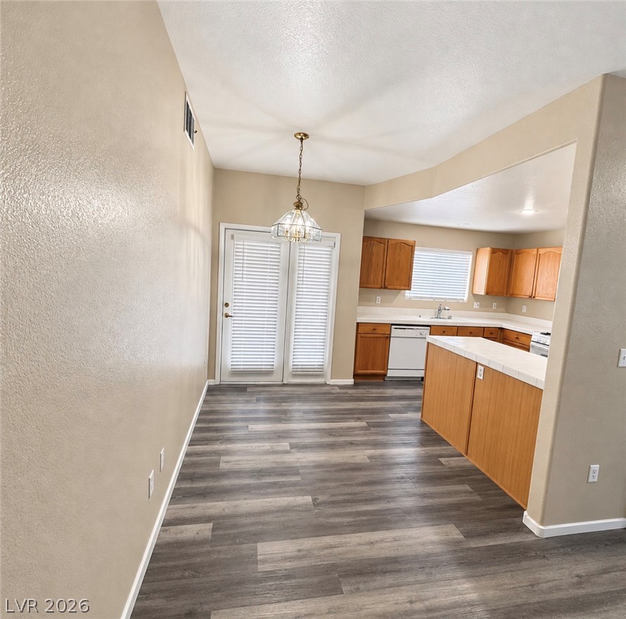 424 Pine Haven Street 102 Property Photo 13