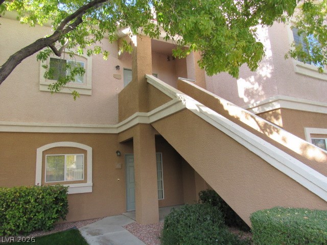 401 AMBER PINE Street 206 Property Photo 1