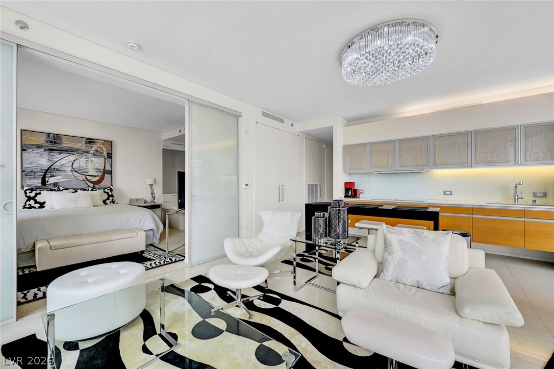 3722 Las Vegas Boulevard 2412 Property Photo 6