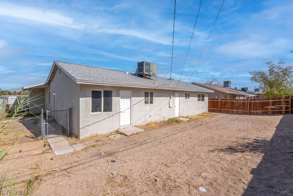 1501 North Tonopah Drive Property Photo 35