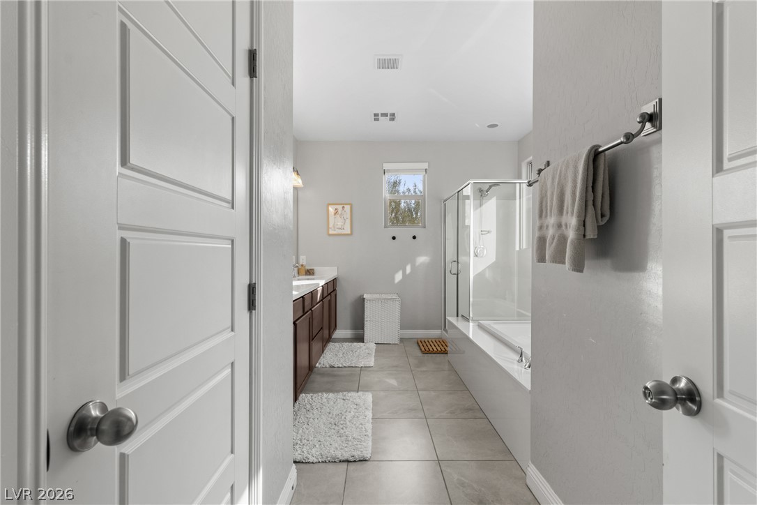 2458 Poetica Place Property Photo 35