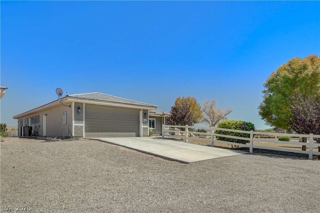 1110 Heyer Street Property Photo 12