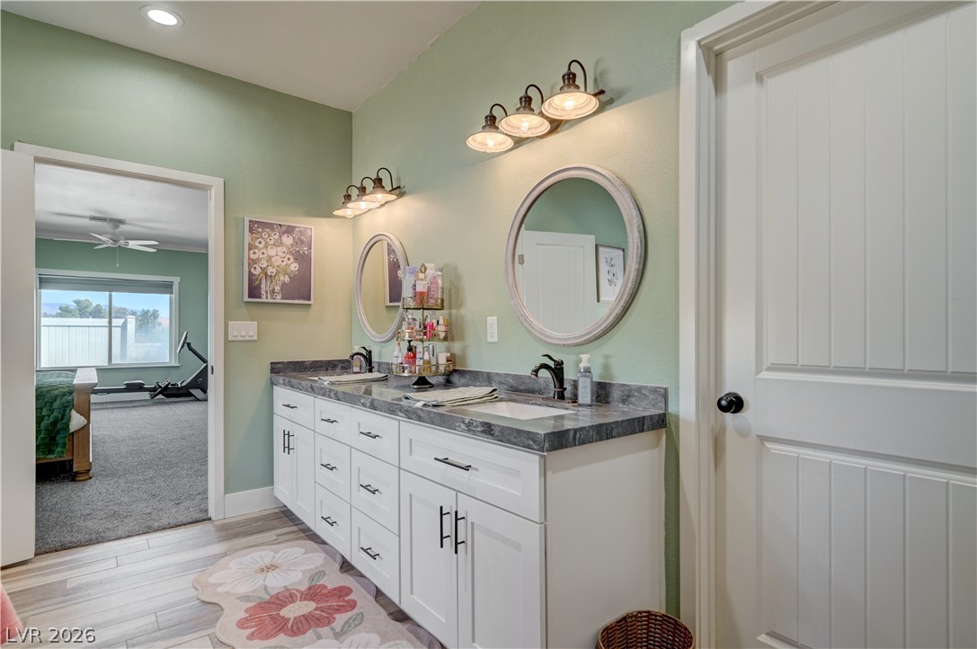 1110 Heyer Street Property Photo 38
