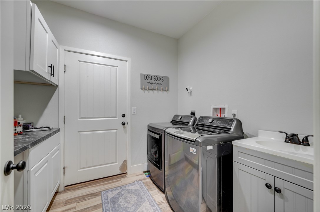 1110 Heyer Street Property Photo 42