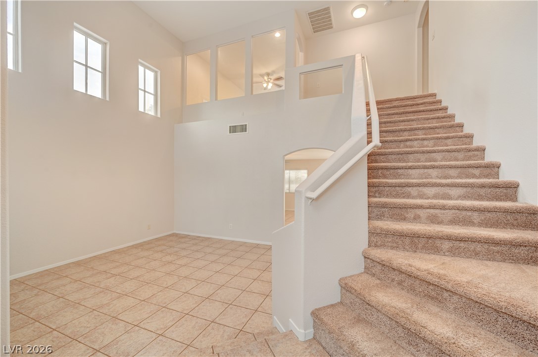 8117 Jade Harbor Court Property Photo 4