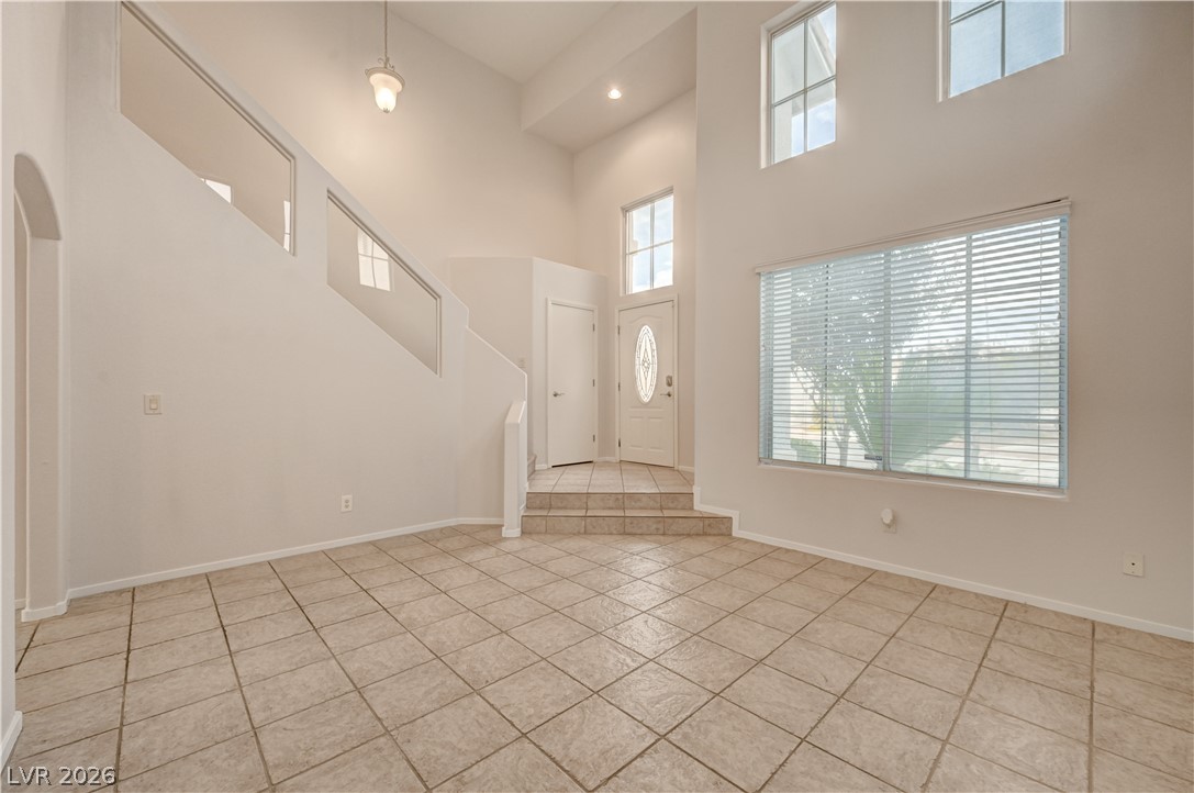 8117 Jade Harbor Court Property Photo 7