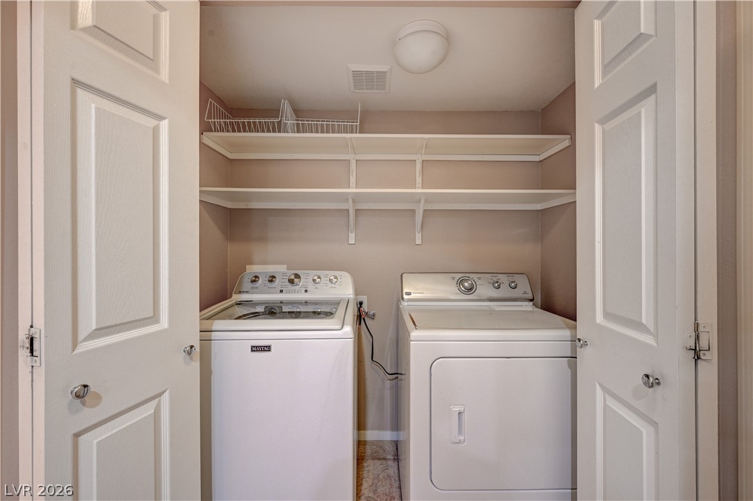 8117 Jade Harbor Court Property Photo 19