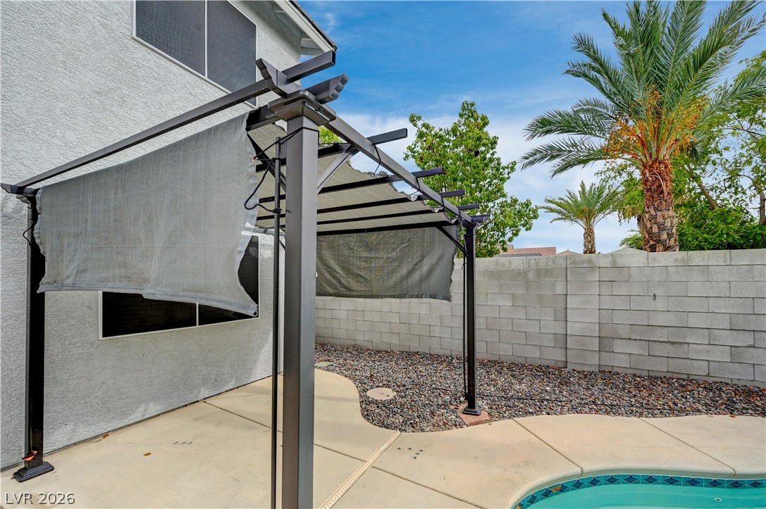 8117 Jade Harbor Court Property Photo 47