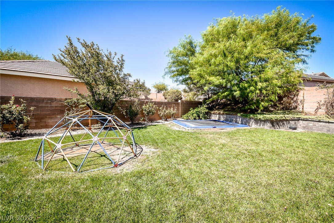 8512 Stardance Avenue Property Photo 57