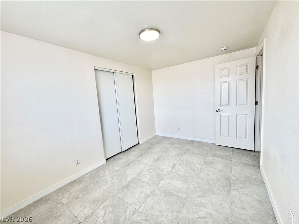 1827 East Calvada 1 Property Photo 10