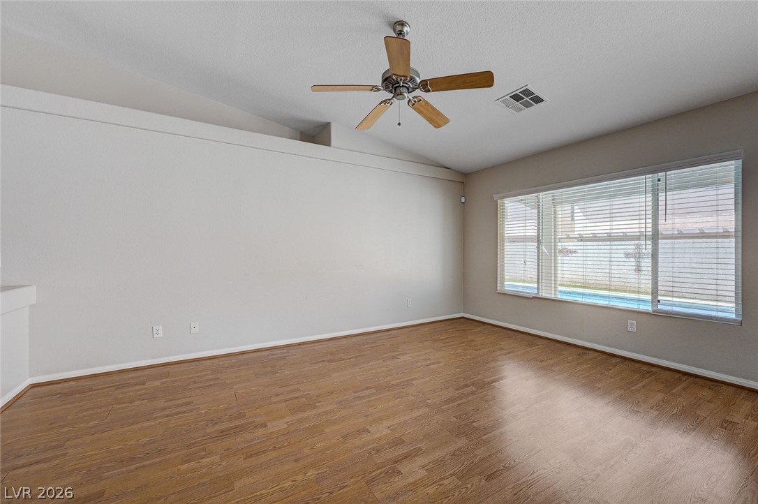 472 Staghorn Pass Avenue Property Photo 33