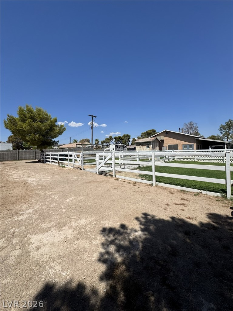 167 East Robindale Road Property Photo 10