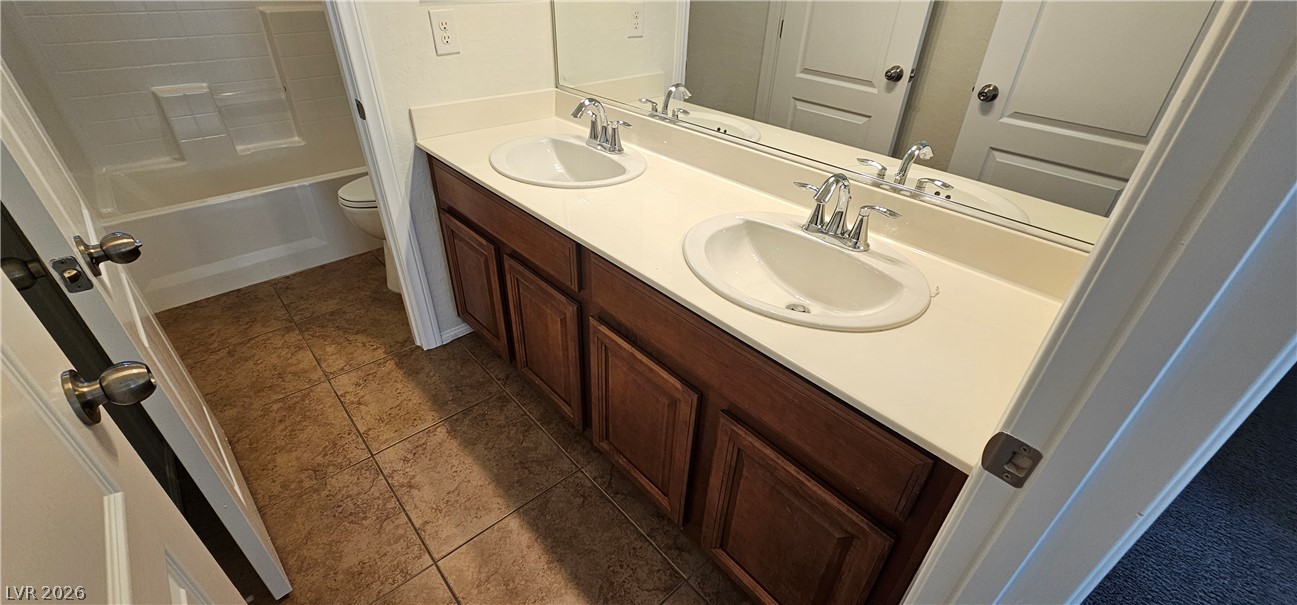 5373 Hollymead Drive Property Photo 24