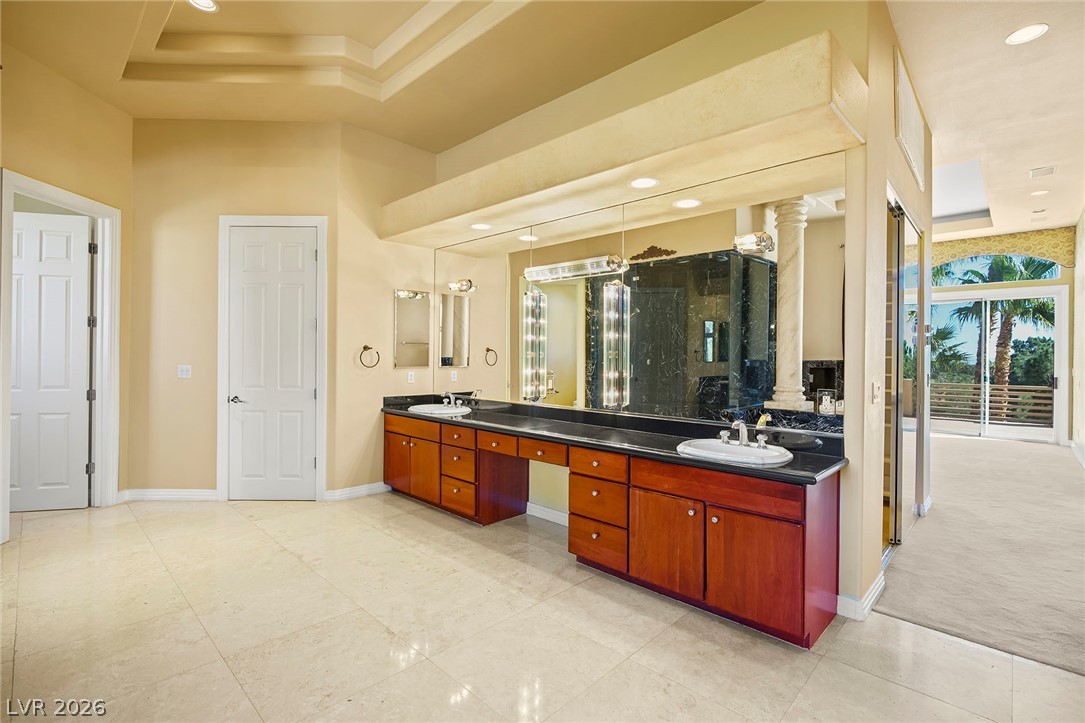 1008 Trophy Hills Drive Property Photo 22