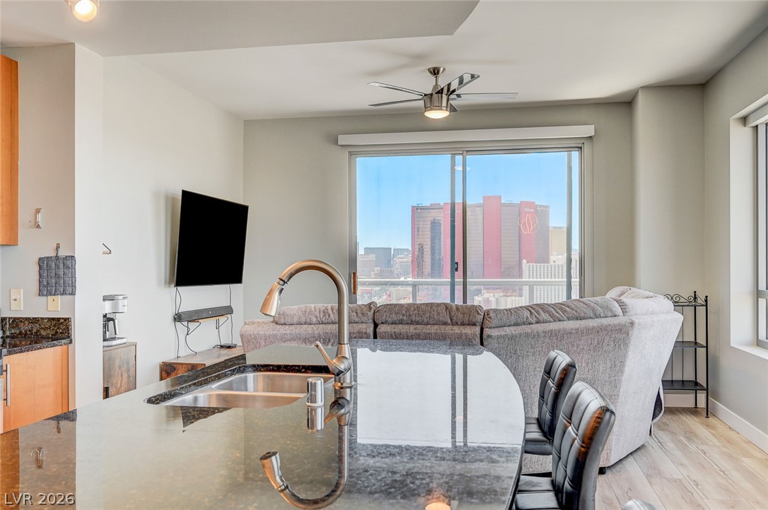 200 West Sahara Avenue 3001 Property Photo 16