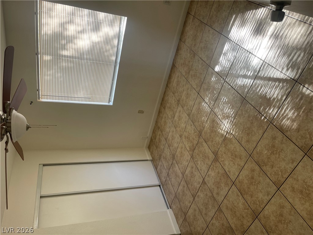 2775 Twistingbow Lane B Property Photo 18