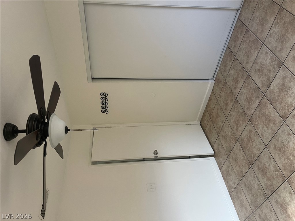 2775 Twistingbow Lane B Property Photo 24