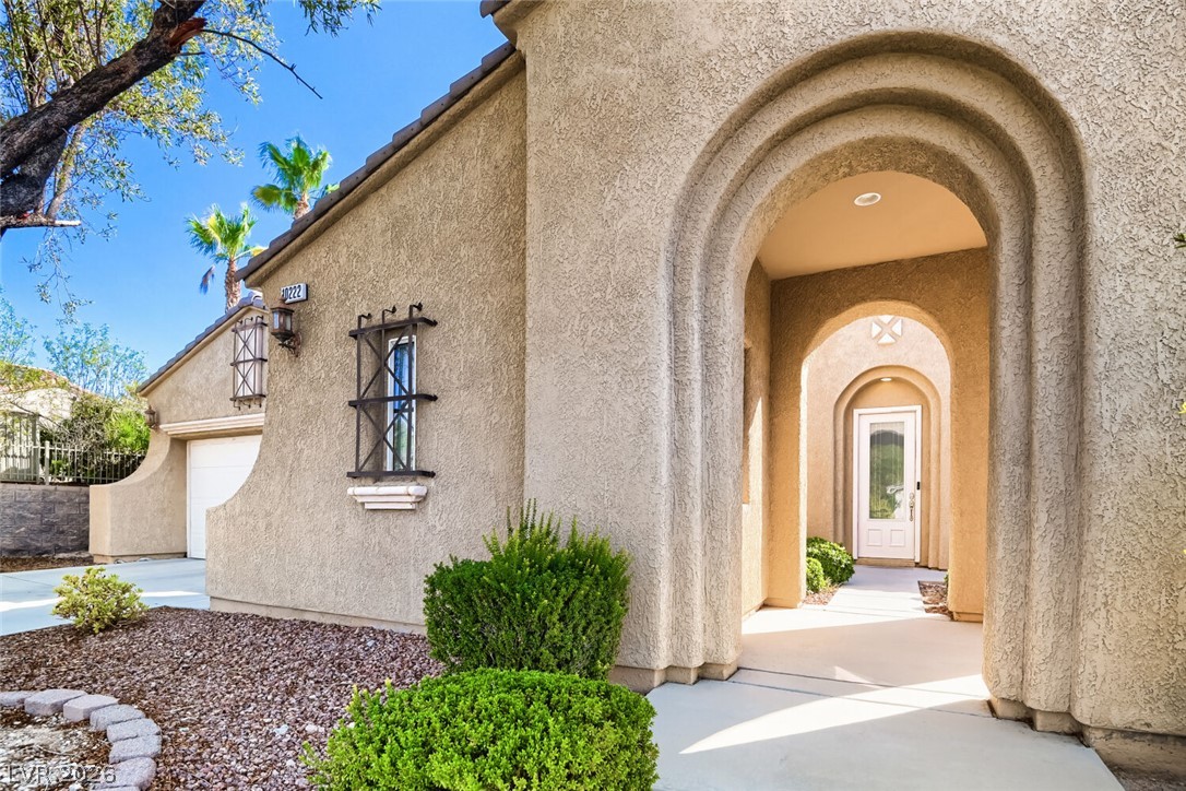10222 Premia Place Property Photo 6