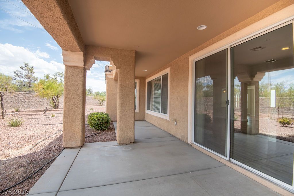 10222 Premia Place Property Photo 36