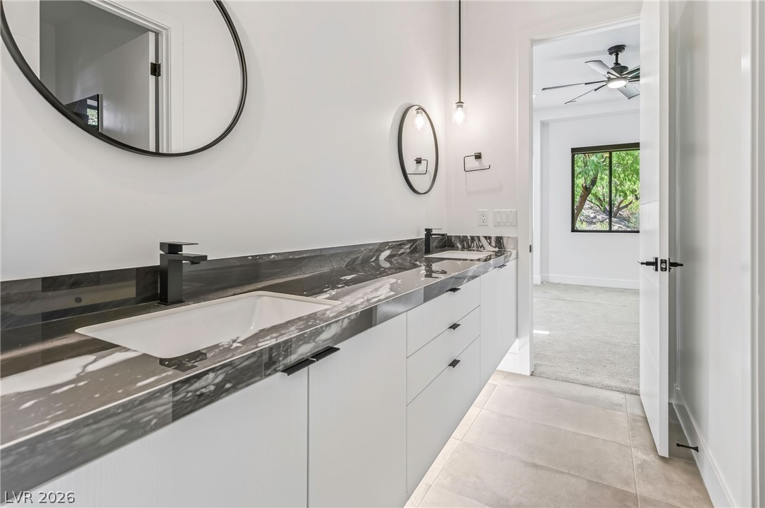 10 Camino La Venta Court Property Photo 4