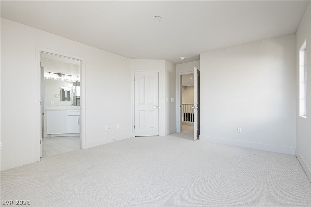 7816 Sparrowgate Avenue Property Photo 15