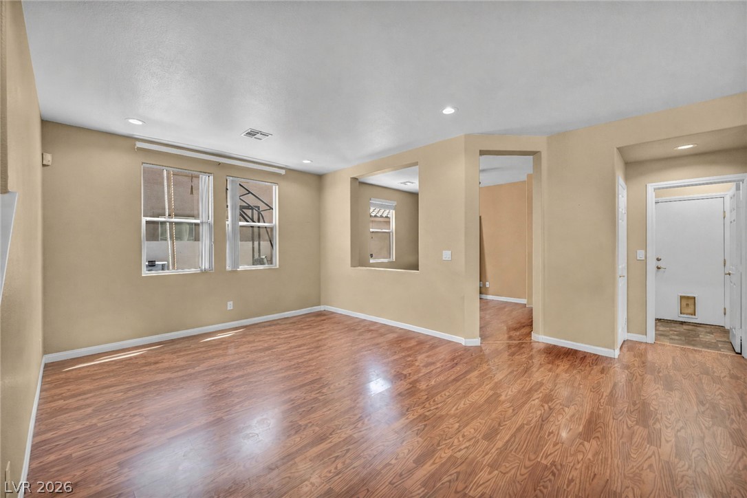 11604 Villa Malaparte Avenue Property Photo 15