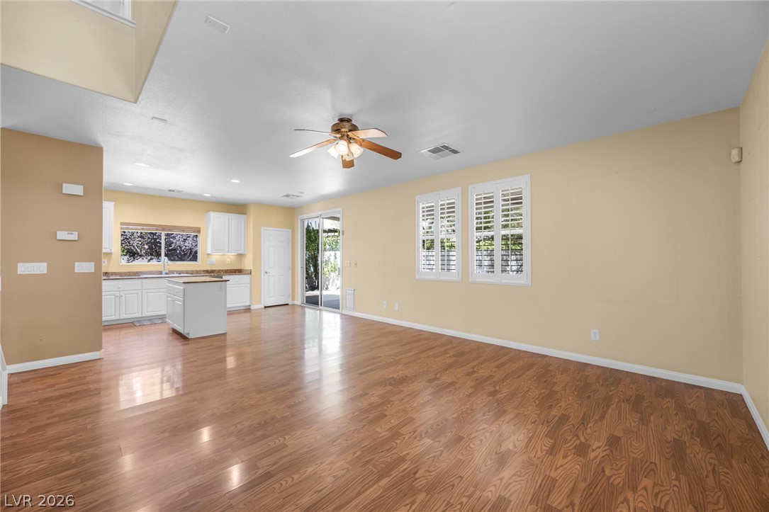 11604 Villa Malaparte Avenue Property Photo 26