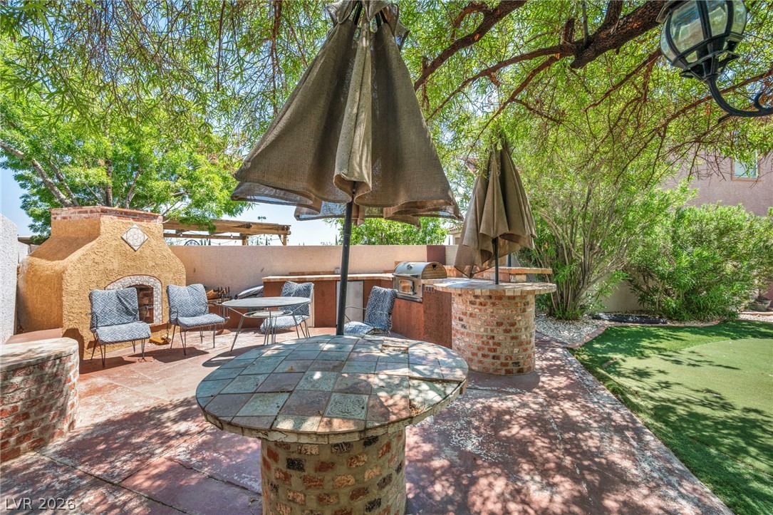 11604 Villa Malaparte Avenue Property Photo 56