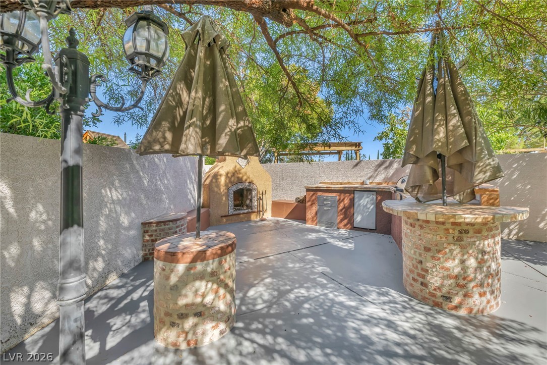 11604 Villa Malaparte Avenue Property Photo 56